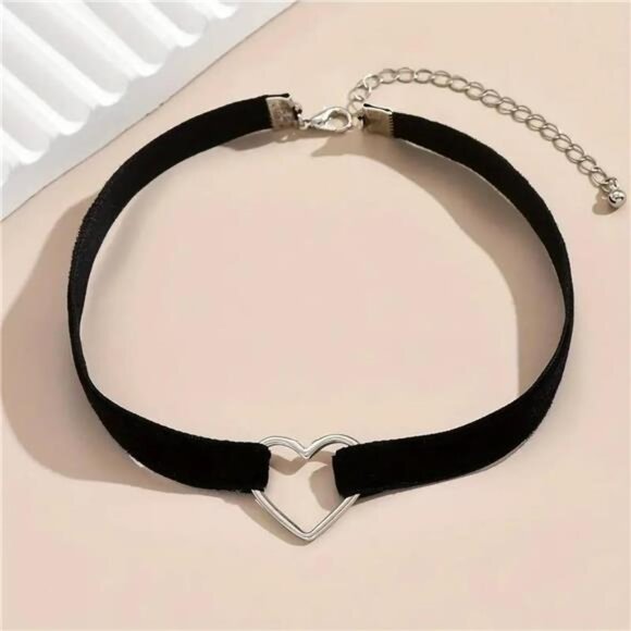Black Necklaces for Women, Adjustable Layered Velvet Leather Lace - Picture 5 of 7